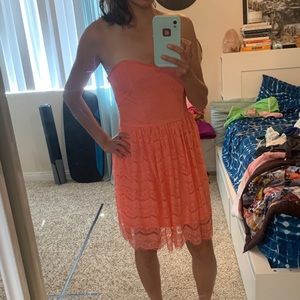 Peach lace strapless sweetheart dress